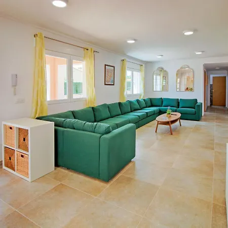 Magia By Interhome Calp
